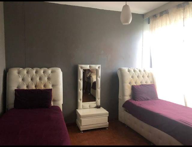 2 BEDROOM APARTMENT FOR SALE IN LORENTZVILLE